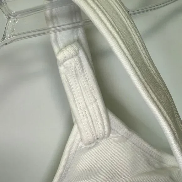 B27  Brooks Moving comfort Women Fiona white sport bra size 32DD NWOT - Picture 6 of 7